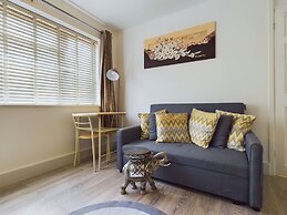 Charming Studio With Free Parking in Chelmsford