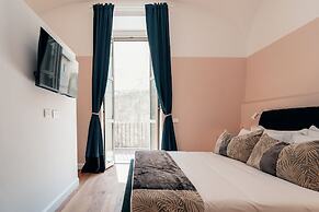 Naman Hotellerie Monti