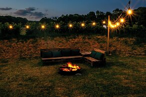 Luxury Glamping Retreat in Battle