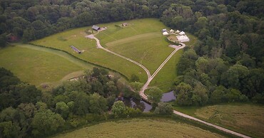Luxury Glamping Retreat in Battle