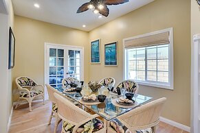 Huntington Beach Vacation Rental ~ 3 Mi to Dtwn!