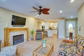 Huntington Beach Vacation Rental ~ 3 Mi to Dtwn!
