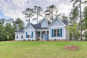 Modern Home in Savannah Lakes Village: Golf & Hike