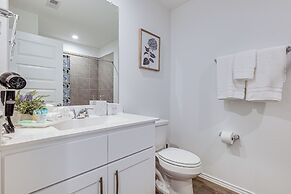 Fulshear Home w/ Private Backyard & Community Pool