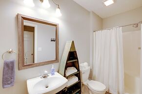 Smith Mountain Lake Home w/ Private Hot Tub & Dock