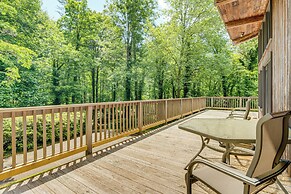 Cedar Mountain Cabin, 2 Mi to Dupont State Forest!