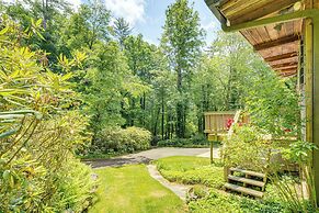 Cedar Mountain Cabin, 2 Mi to Dupont State Forest!