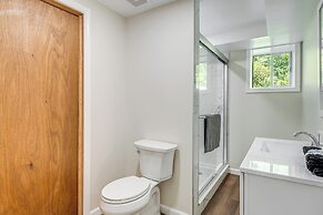 Cedar Mountain Cabin, 2 Mi to Dupont State Forest!