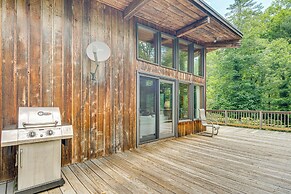 Cedar Mountain Cabin, 2 Mi to Dupont State Forest!