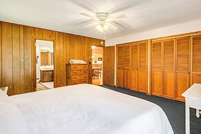 Cedar Mountain Cabin, 2 Mi to Dupont State Forest!