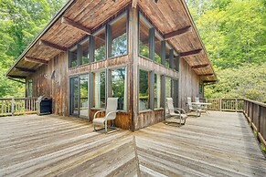 Cedar Mountain Cabin, 2 Mi to Dupont State Forest!