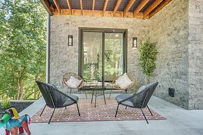 Luxury Modern Home on Golf Course w/ Game Room!