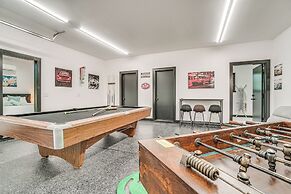 Luxury Modern Home on Golf Course w/ Game Room!