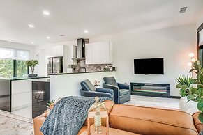 Luxury Modern Home on Golf Course w/ Game Room!