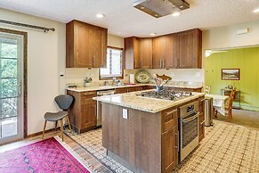 Quiet Home w/ Garden ~ 7 Mi to Patagonia Lake!