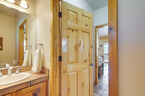 Alton Cabin w/ Wraparound Deck, Forest Views