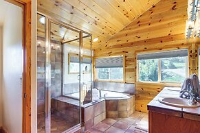 Alton Cabin w/ Wraparound Deck, Forest Views