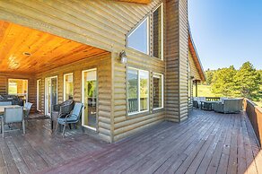 Alton Cabin w/ Wraparound Deck, Forest Views