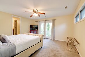 Lakefront Newport News Home, 6 Mi to City Center!