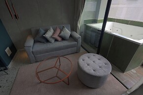 The O By Seekers Medellín