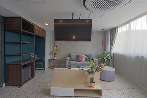 The O By Seekers Medellín