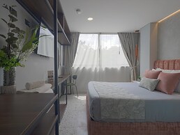The O By Seekers Medellín
