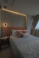 The O By Seekers Medellín