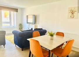 Honeybee Haven Retreat - 3 Bed House