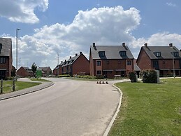 Honeybee Haven Retreat - 3 Bed House