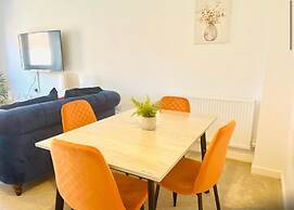 Honeybee Haven Retreat - 3 Bed House