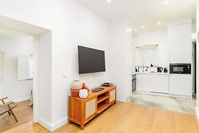 limehome Evora Largo dos Penedos