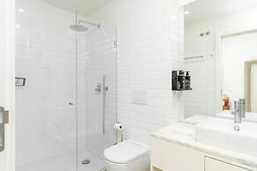 limehome Evora Largo dos Penedos