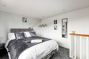Cosy Apartment Near Leeds City Centre