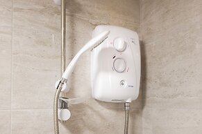 Cosy Apartment Near Leeds City Centre