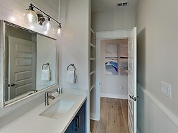 Esk1943-wash Away the Blues