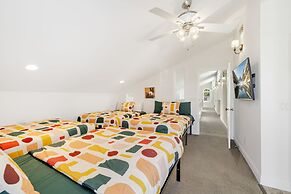 Skylark Oasis - Family Fun & Luxury