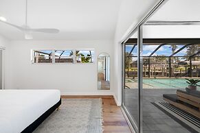 Skylark Oasis - Family Fun & Luxury