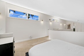 Skylark Oasis - Family Fun & Luxury