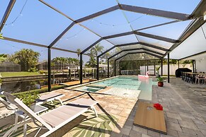 Skylark Oasis - Family Fun & Luxury