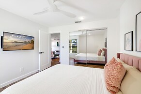 Skylark Oasis - Family Fun & Luxury