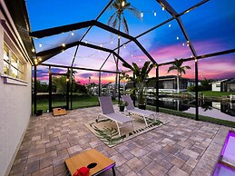 Skylark Oasis - Family Fun & Luxury