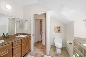 Skylark Oasis - Family Fun & Luxury