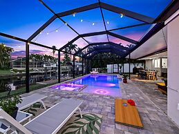 Skylark Oasis - Family Fun & Luxury