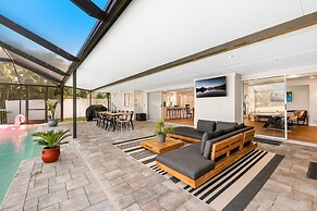 Skylark Oasis - Family Fun & Luxury