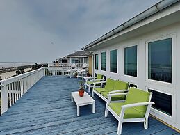 Beachfront Bliss Bermuda