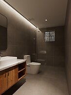 UNIQUE Creative Apartment in Old Quarter