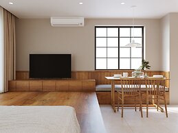 UNIQUE Creative Apartment in Old Quarter