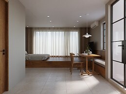 UNIQUE Creative Apartment in Old Quarter