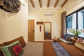 UNIQUE Creative Apartment in Old Quarter