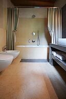 1711 Luxury Guest House